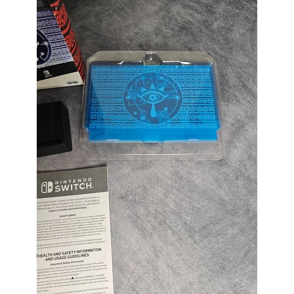 Nintendo Switch The Legend of Zelda - PDP Light Up Dock Shield - Open Box!